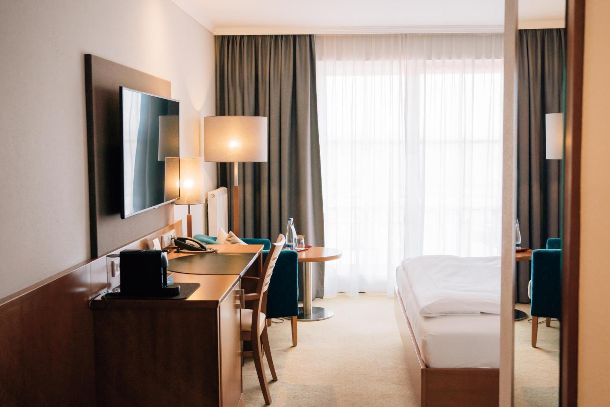 Klostermaier Hotel & Restaurant Icking Bagian luar foto